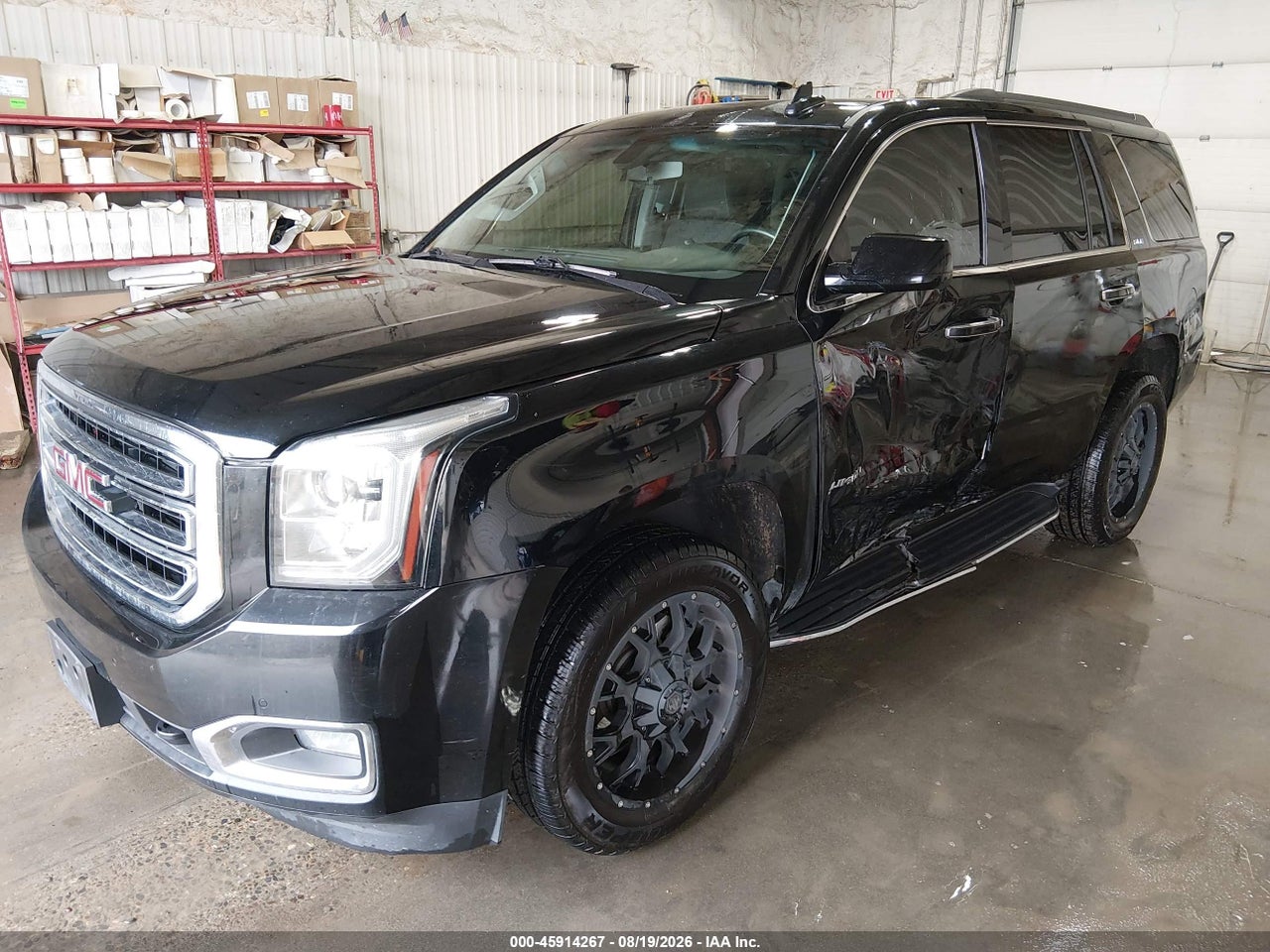 2018 GMC YUKON SLE · 2/11