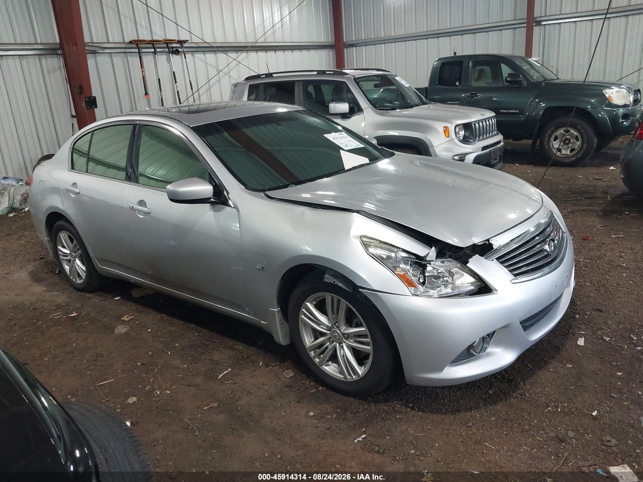 JN1CV6AR0FM****** · 2015 INFINITI Q40