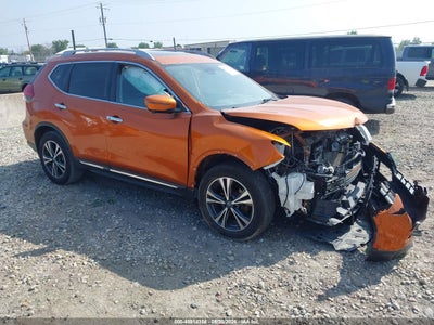 2017 NISSAN ROGUE SL