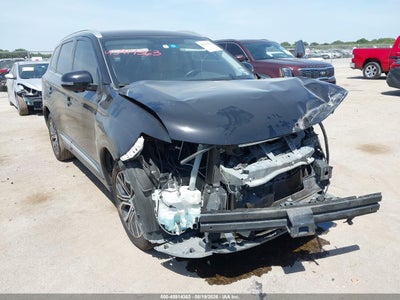 JA4AD3A35JJ****** · 2018 MITSUBISHI OUTLANDER SEL
