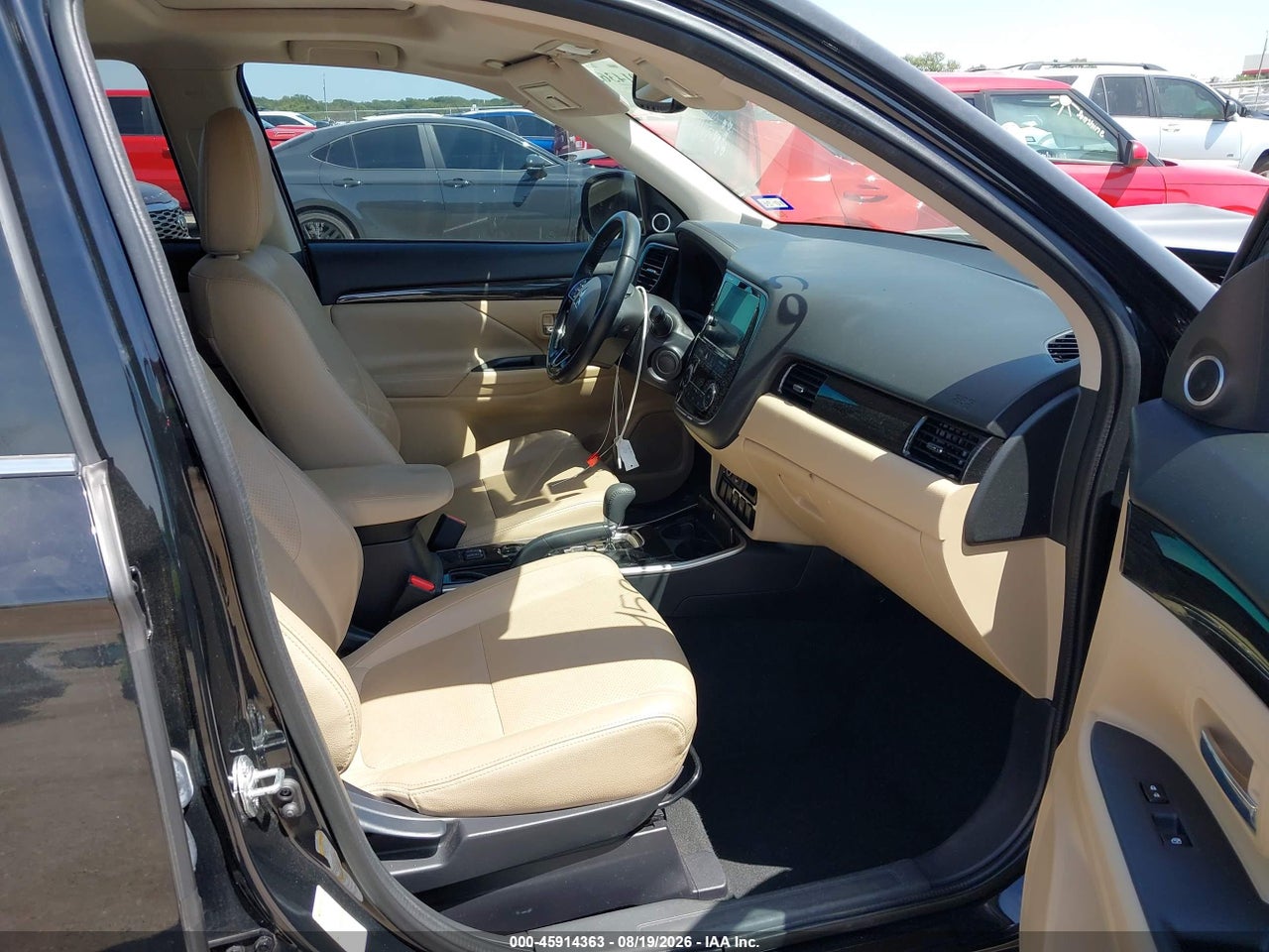 2018 MITSUBISHI OUTLANDER SEL · 5/11