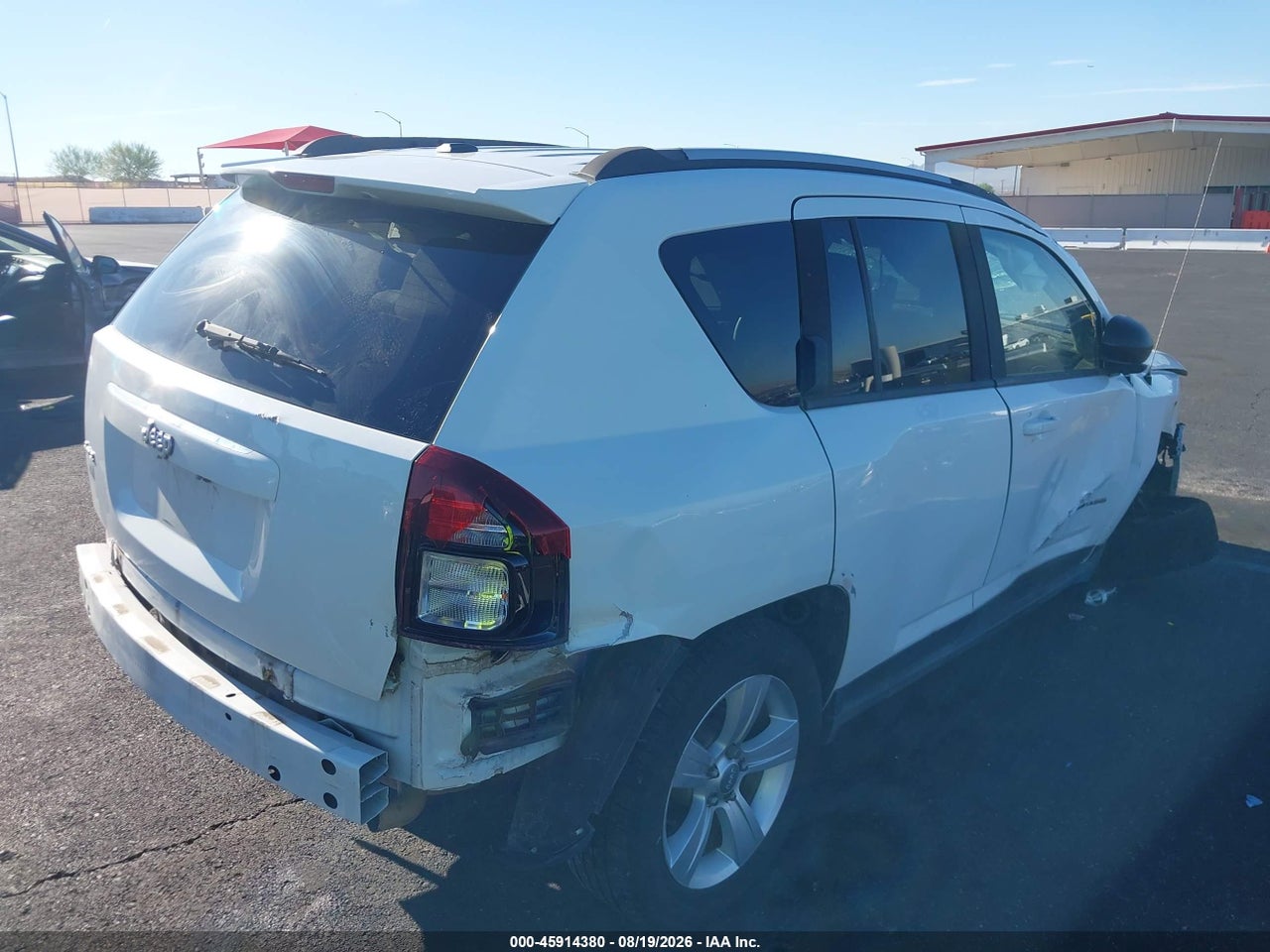 2015 JEEP COMPASS SPORT · 4/11