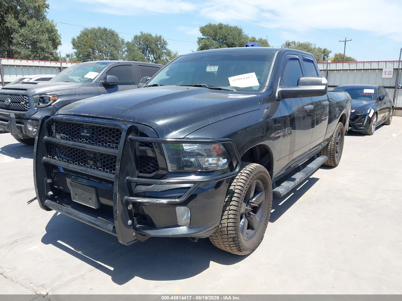 2017 RAM 1500 EXPRESS  4X4 6'4 BOX · 2/11