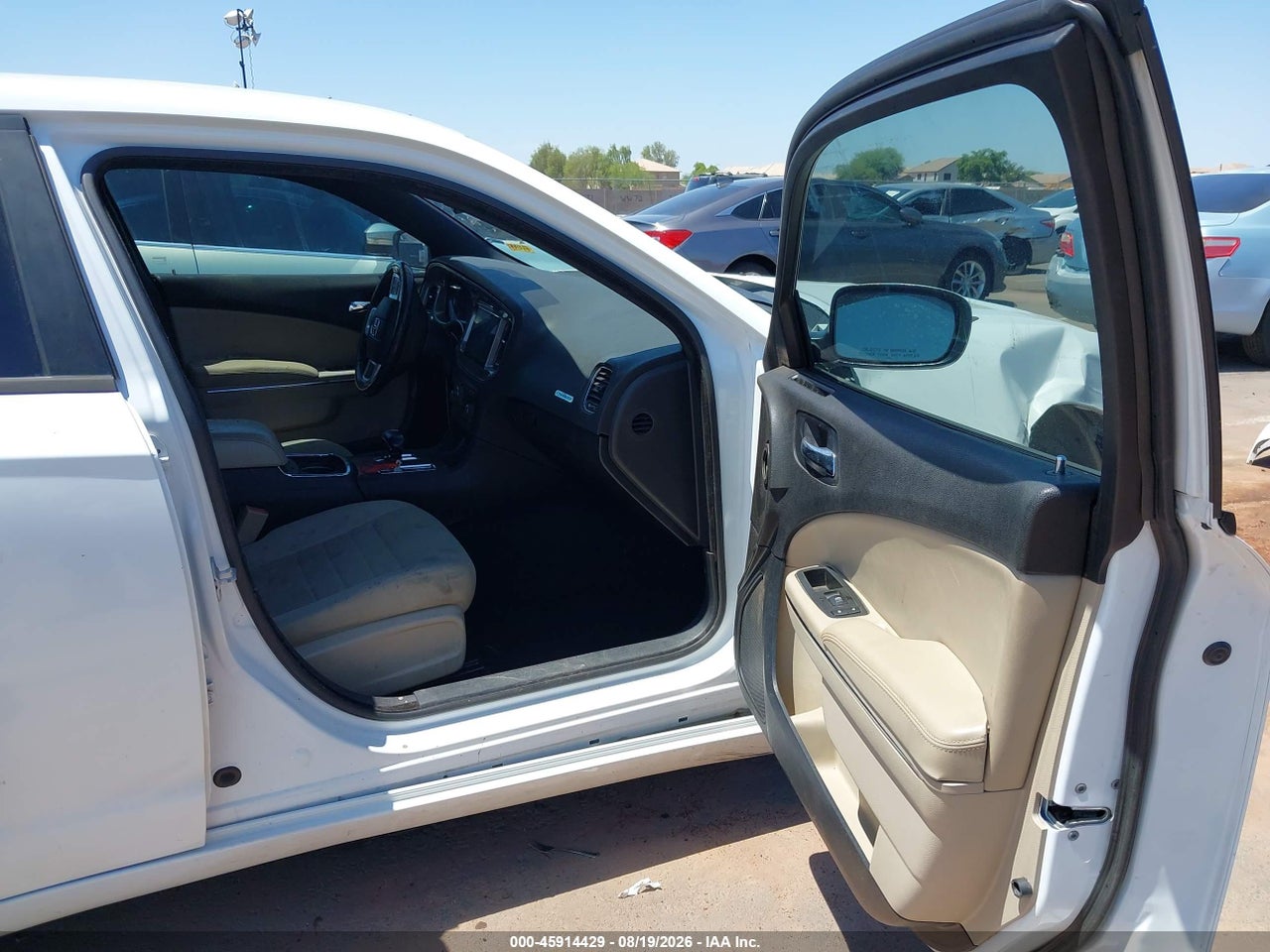 2013 DODGE CHARGER SE · 5/11
