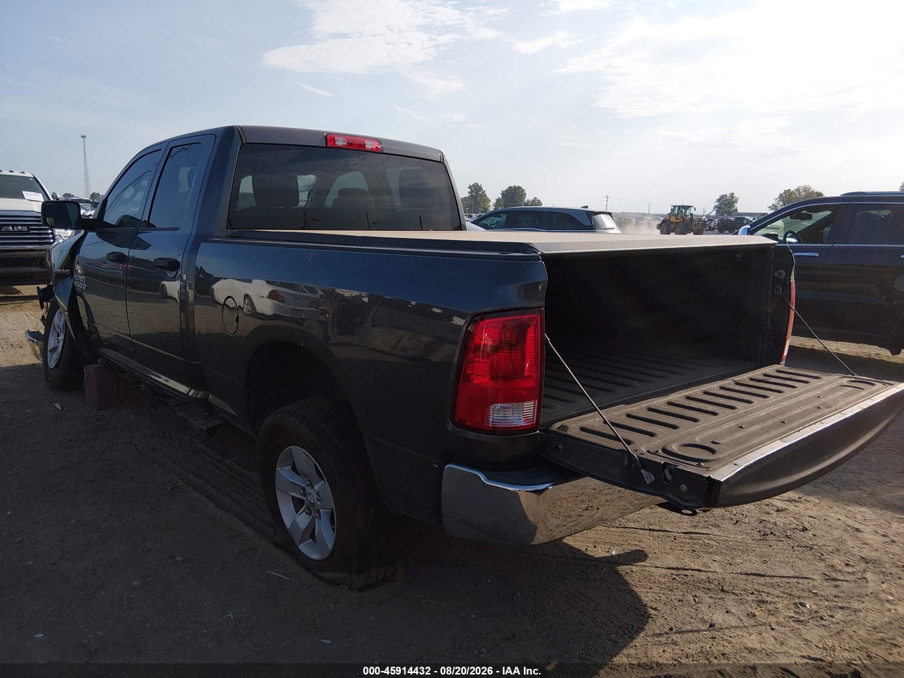 2019 RAM 1500 CLASSIC TRADESMAN  4X2 6'4 BOX · 3/11
