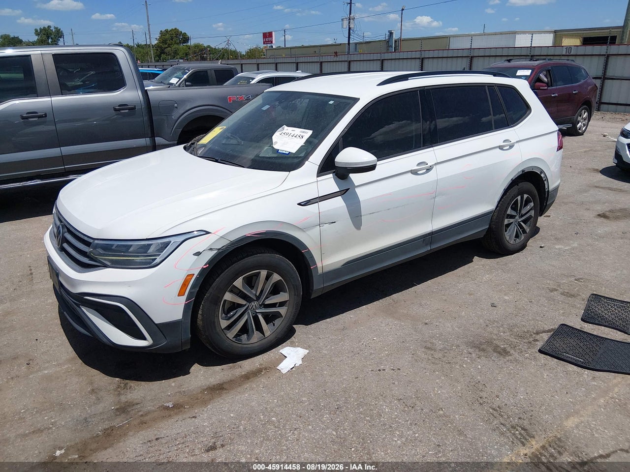 2023 VOLKSWAGEN TIGUAN 2.0T S · 2/11