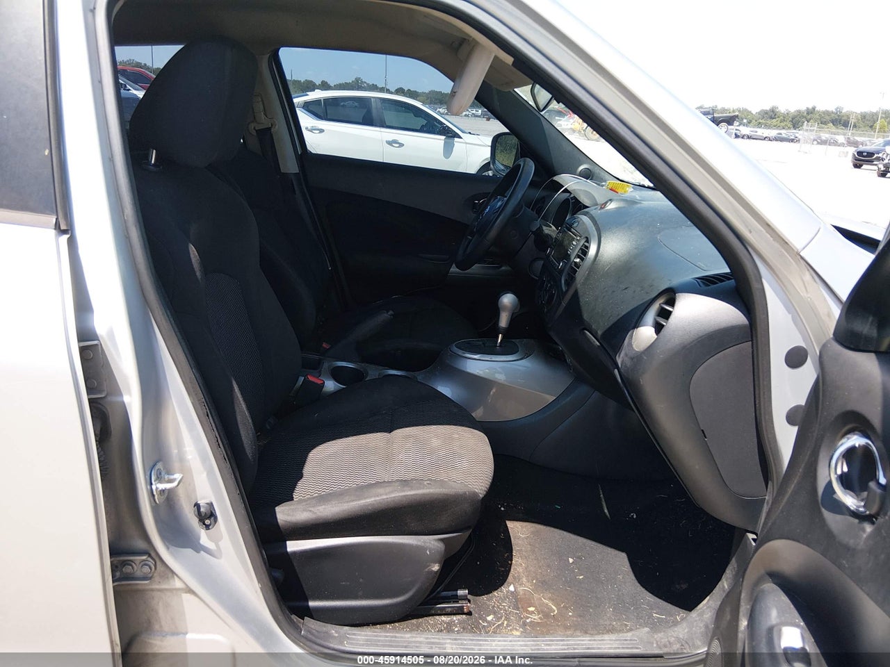 2016 NISSAN JUKE NISMO/S/SL/SV · 5/11