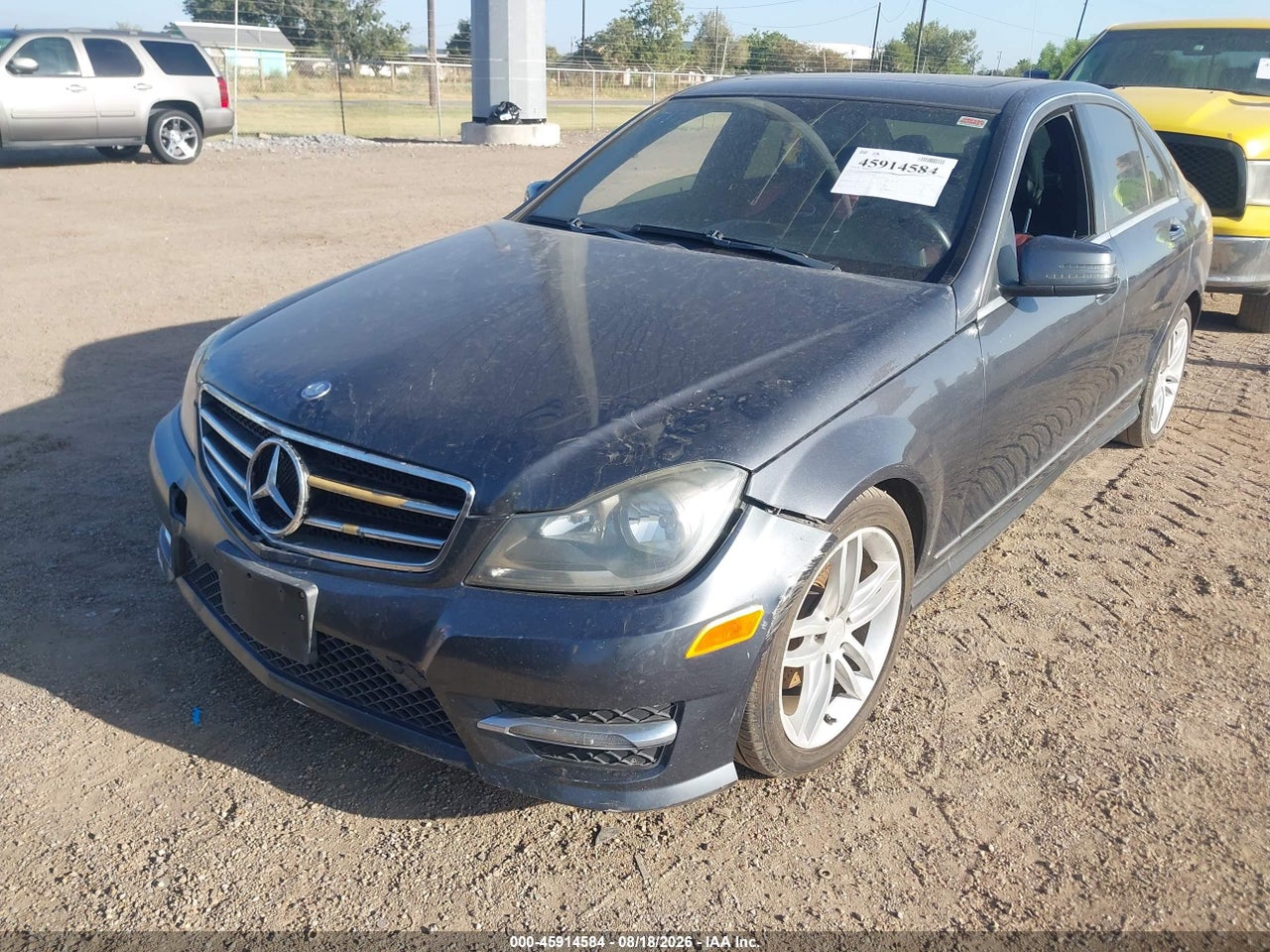 2013 MERCEDES-BENZ C 250 SPORT · 2/11