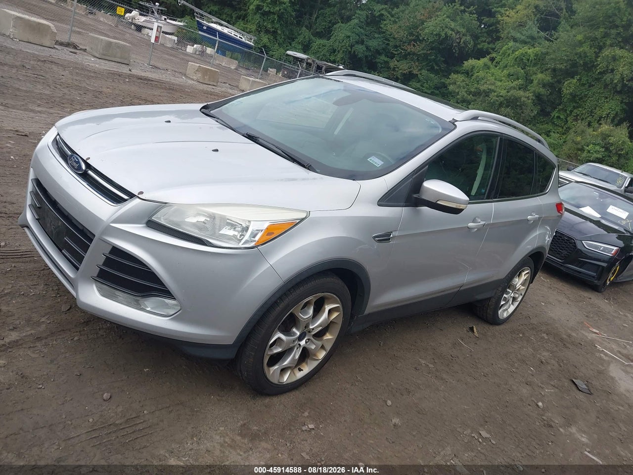 2015 FORD ESCAPE TITANIUM · 2/11