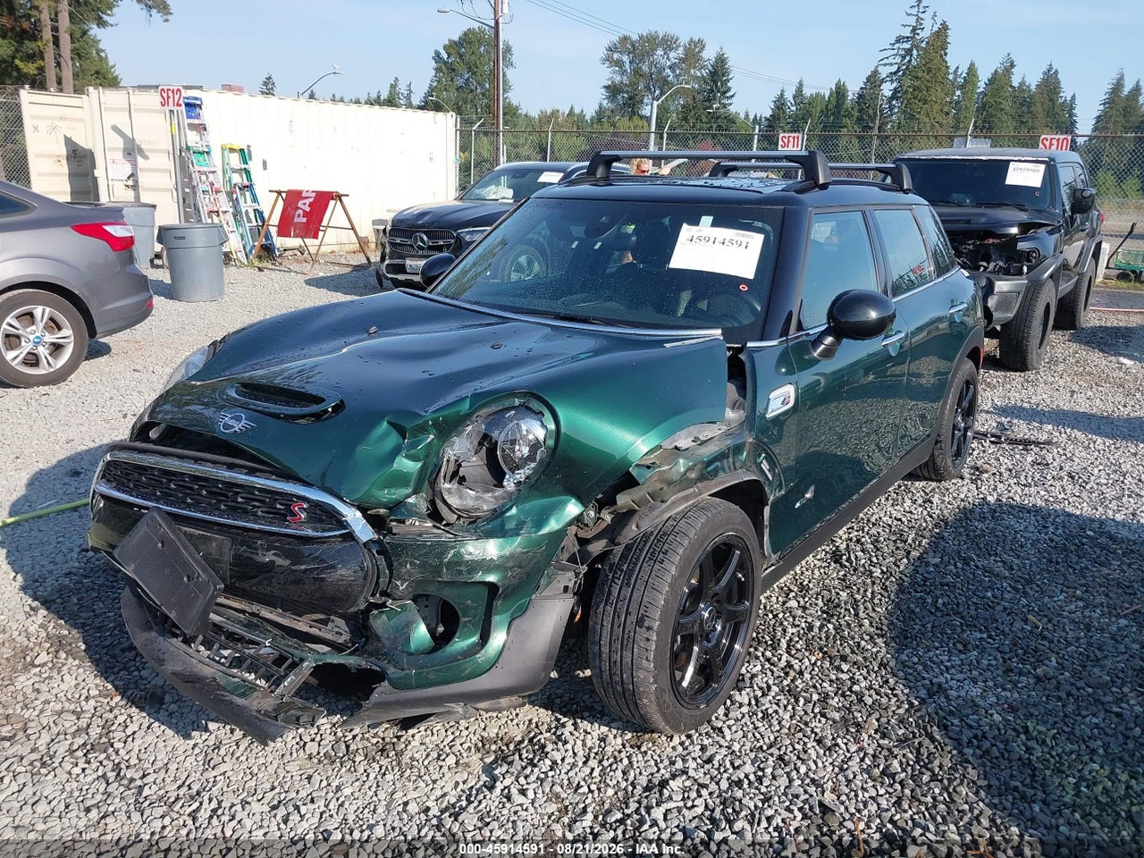 2019 MINI CLUBMAN COOPER S · 2/11