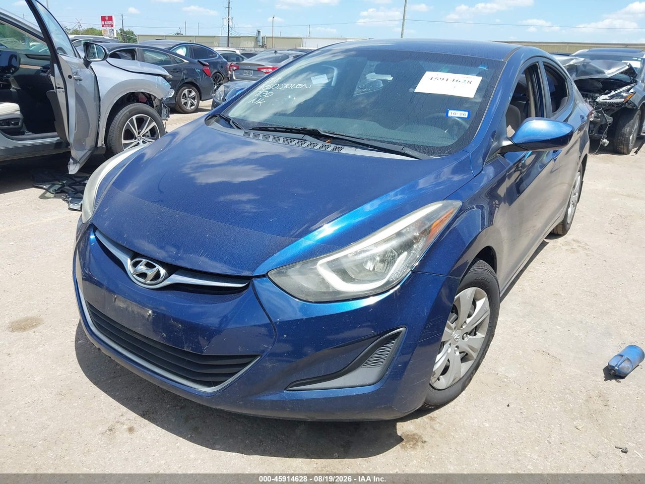 2016 HYUNDAI ELANTRA SE · 6/10