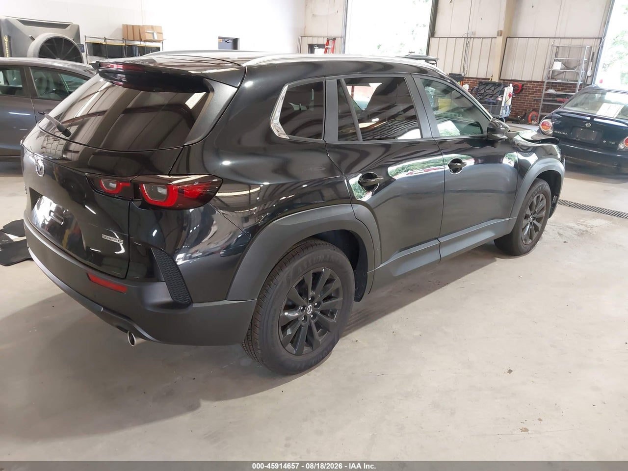 2025 MAZDA CX-50 2.5 S PREFERRED PACKAGE · 4/11