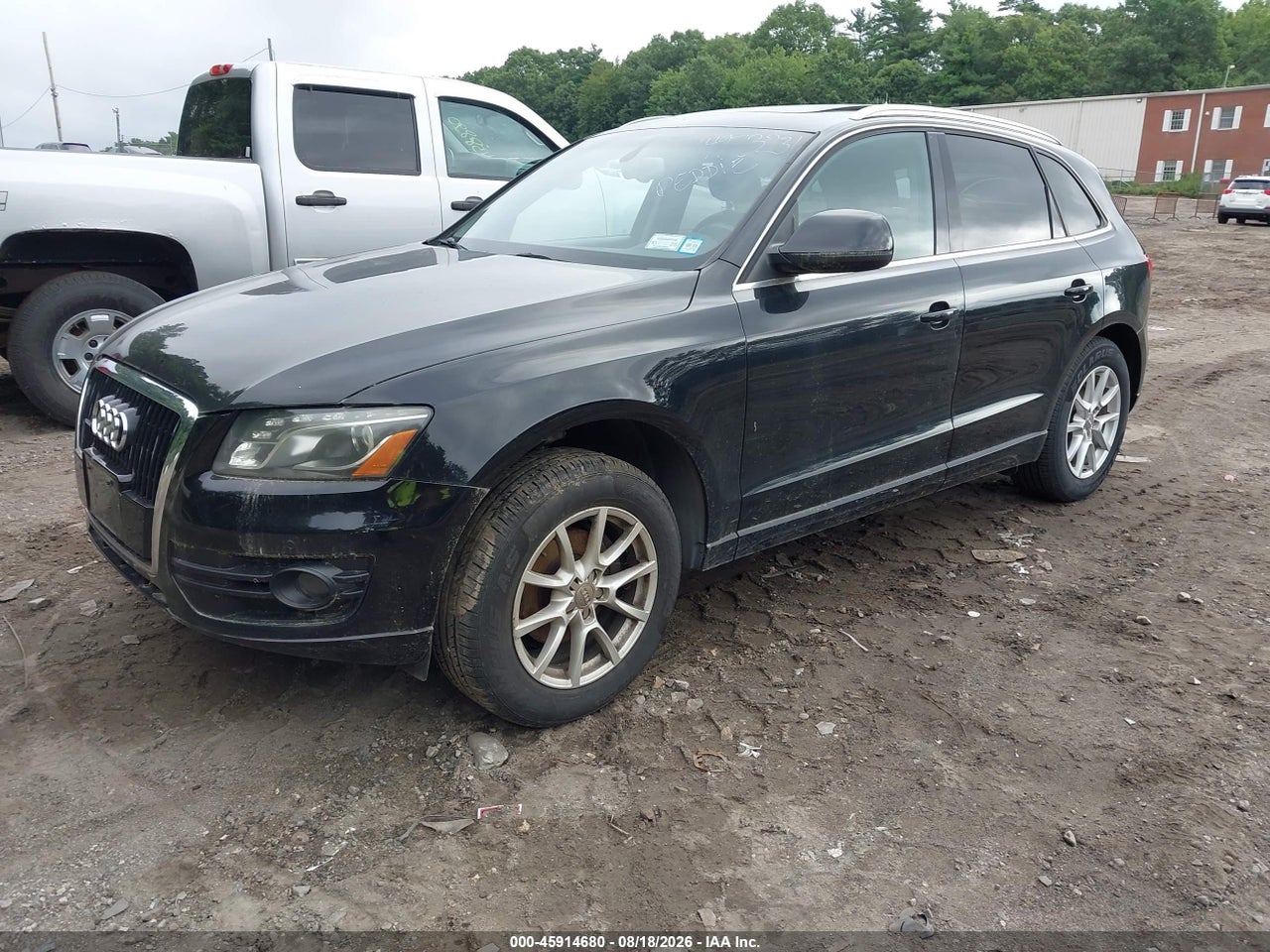 WA1LKAFP8AA****** · 2010 AUDI Q5 3.2 PREMIUM · 2/11