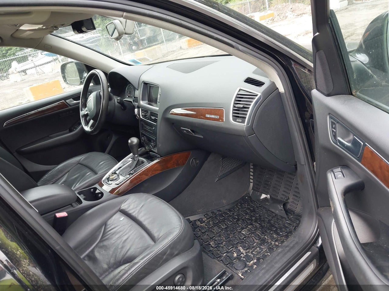 WA1LKAFP8AA****** · 2010 AUDI Q5 3.2 PREMIUM · 5/11