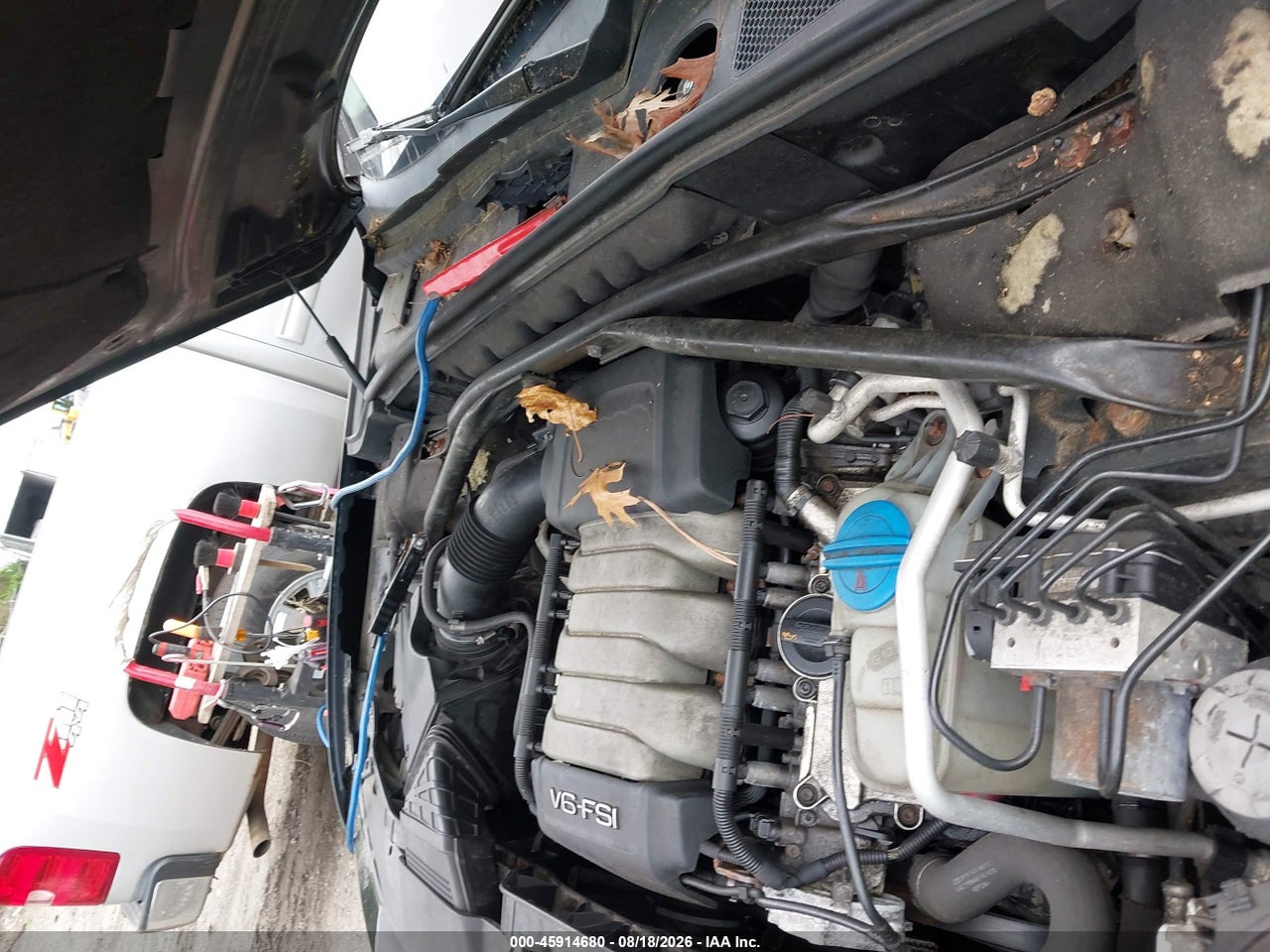 WA1LKAFP8AA****** · 2010 AUDI Q5 3.2 PREMIUM · 10/11