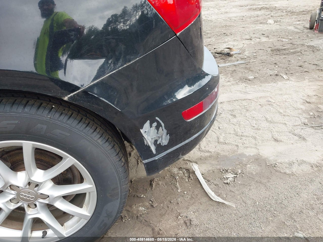 WA1LKAFP8AA****** · 2010 AUDI Q5 3.2 PREMIUM · 6/11