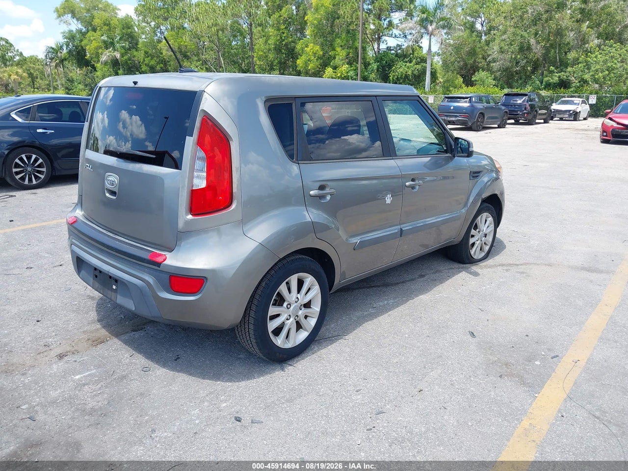 2012 KIA SOUL + · 4/11