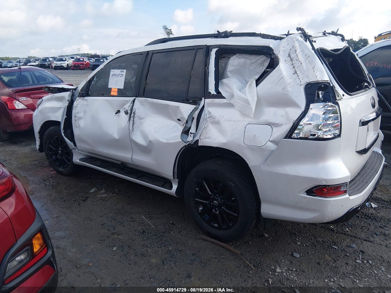 2023 LEXUS GX 460 · 3/10