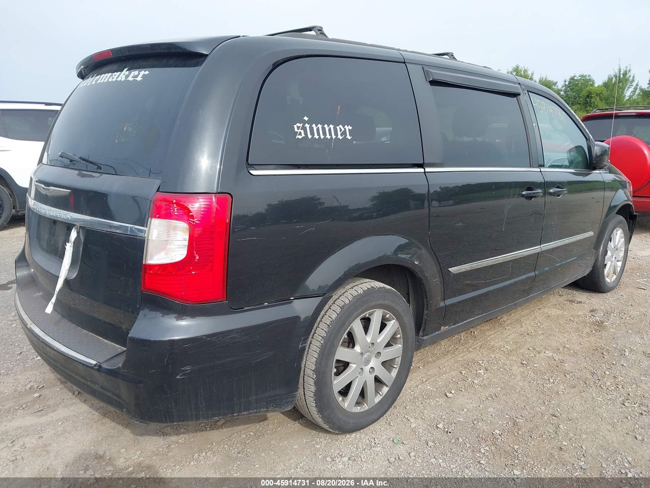 2015 CHRYSLER TOWN &amp; COUNTRY TOURING · 4/11