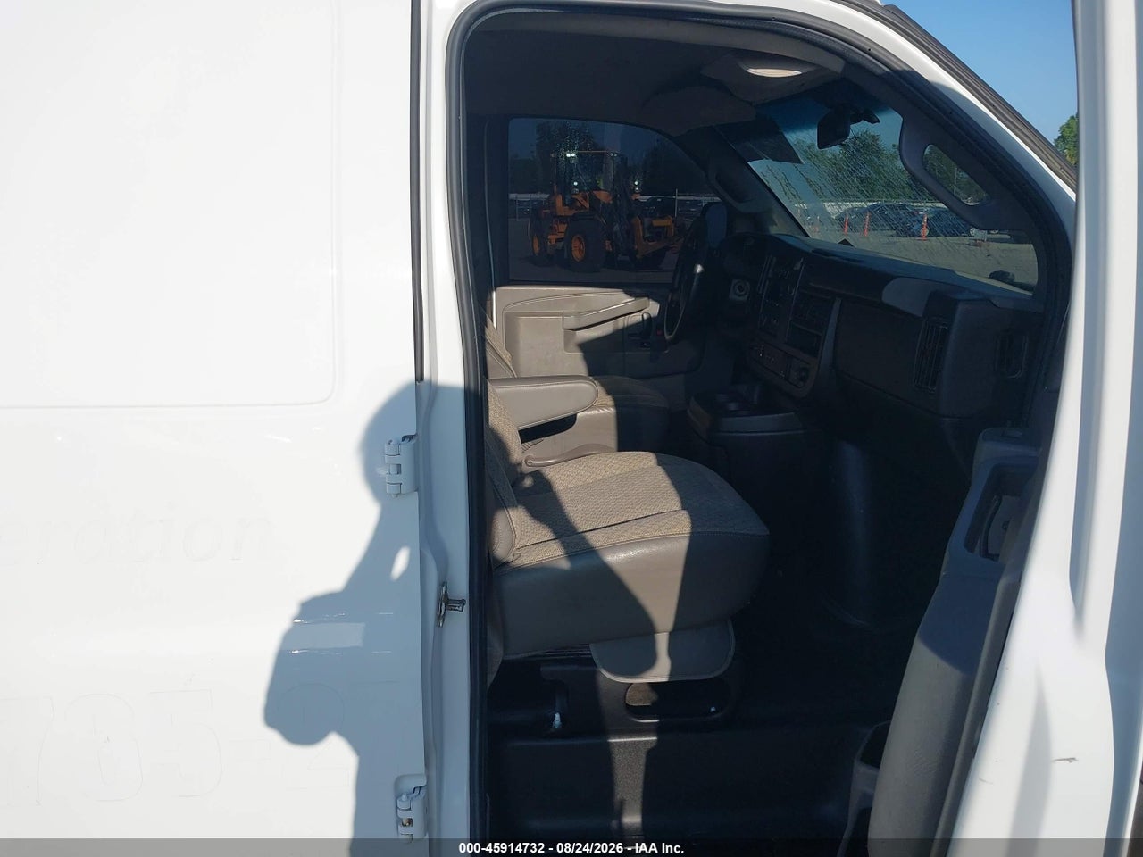 2019 GMC SAVANA 2500 WORK VAN · 5/11