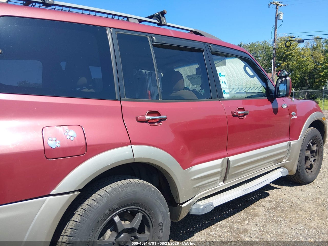 2002 MITSUBISHI MONTERO LIMITED · 6/11