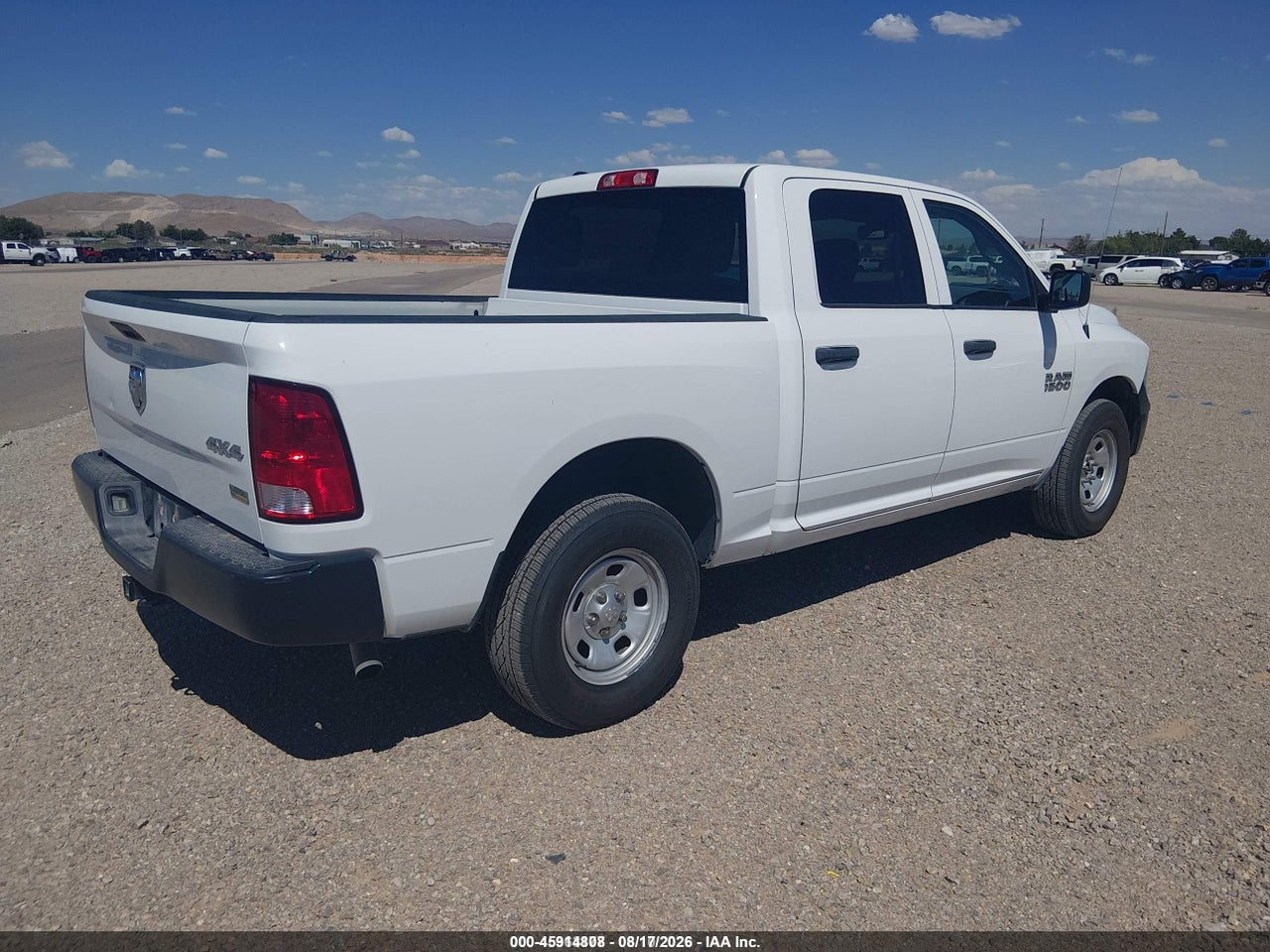 2016 RAM 1500 TRADESMAN · 4/11