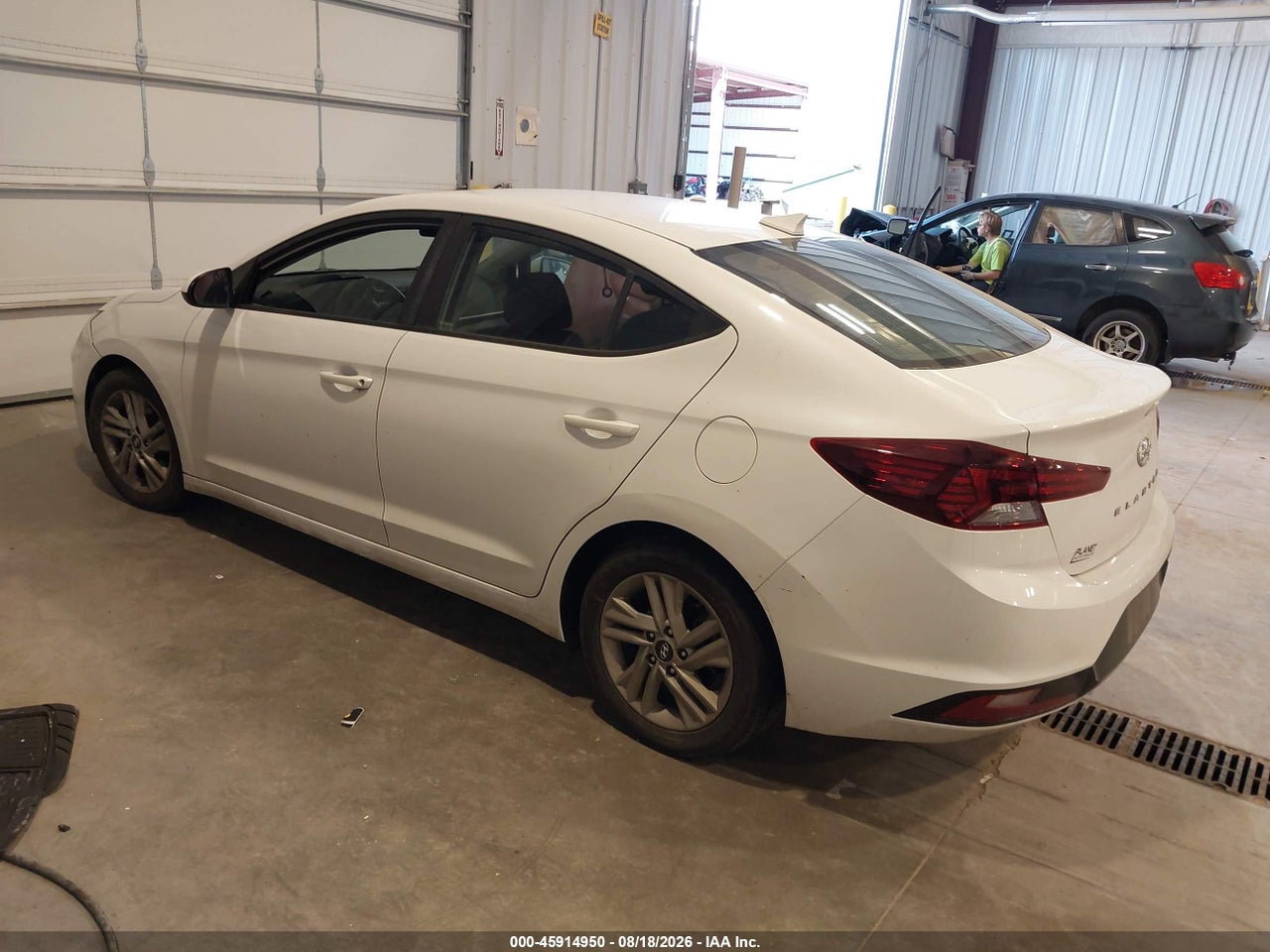 2020 HYUNDAI ELANTRA SEL · 3/11
