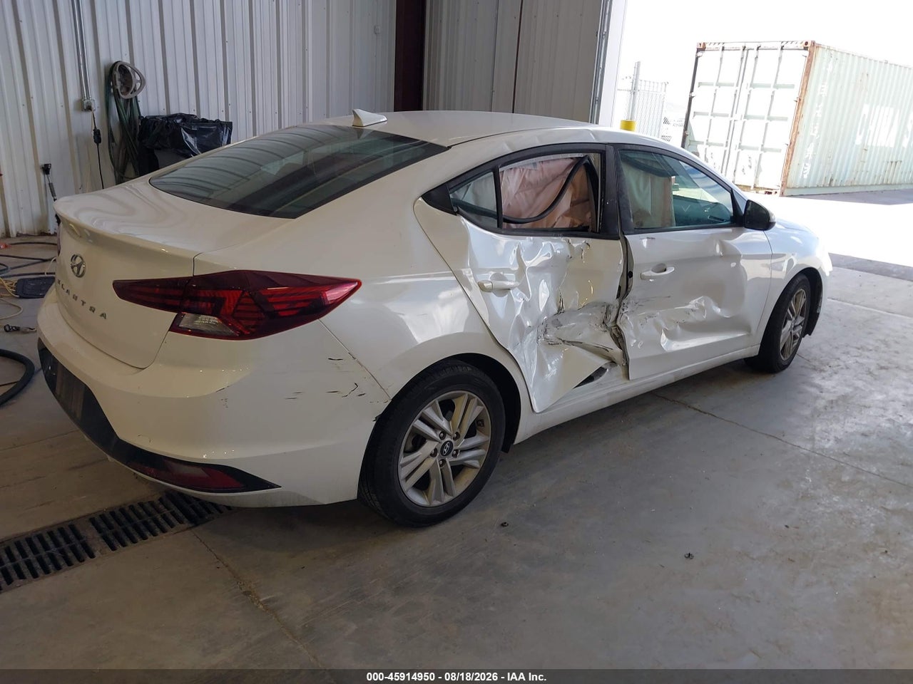 2020 HYUNDAI ELANTRA SEL · 4/11
