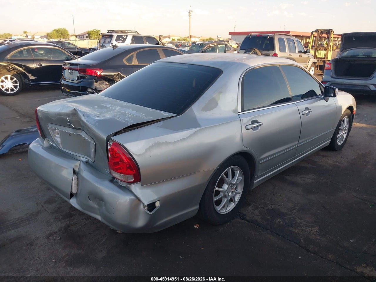 2004 MITSUBISHI DIAMANTE LS · 4/11