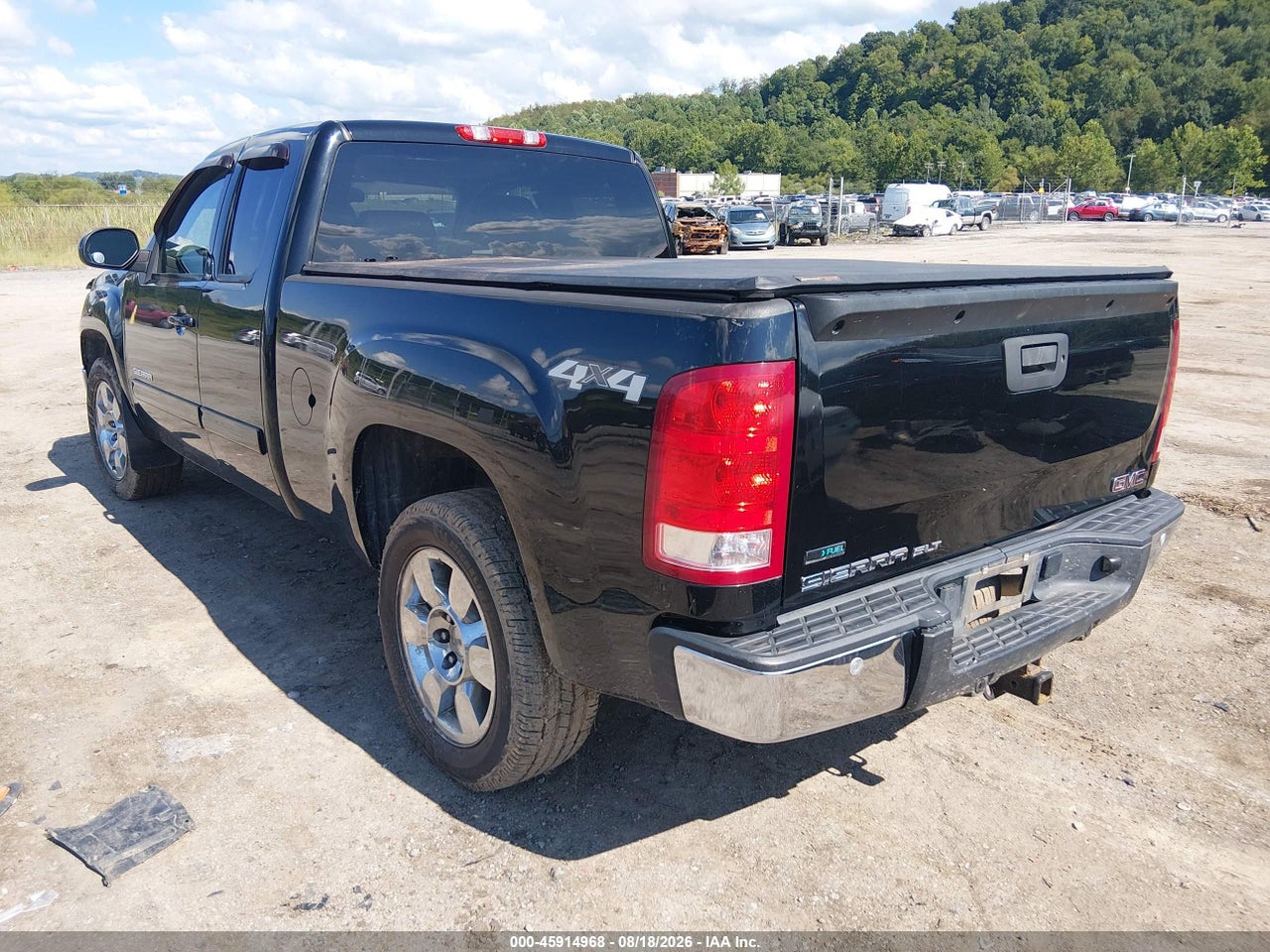 2011 GMC SIERRA 1500 SLT · 3/11