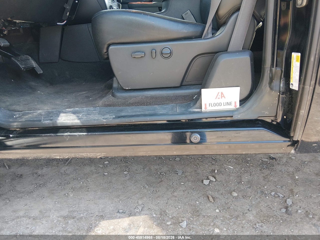 2011 GMC SIERRA 1500 SLT · 6/11