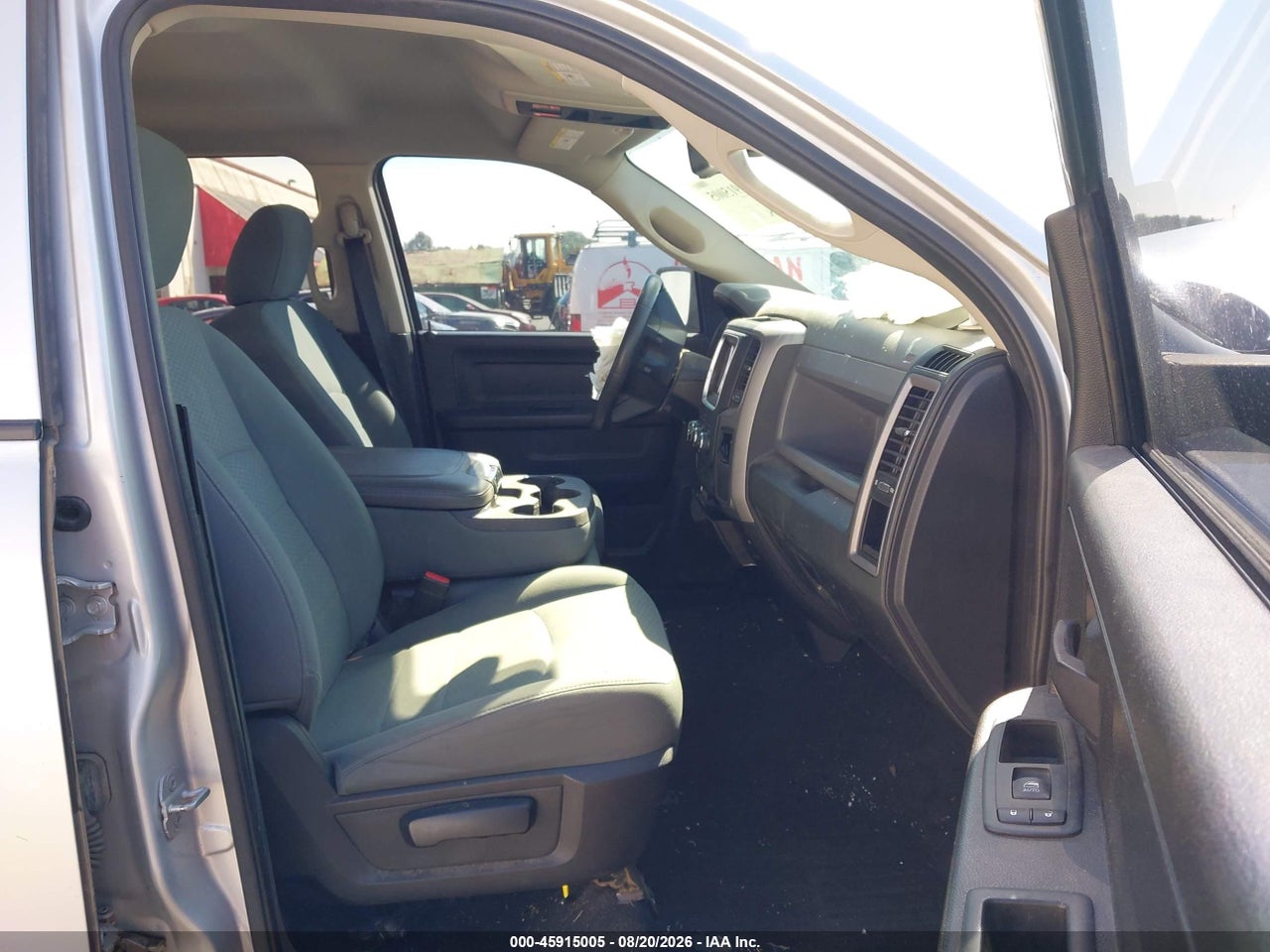 2014 RAM 1500 EXPRESS · 5/11