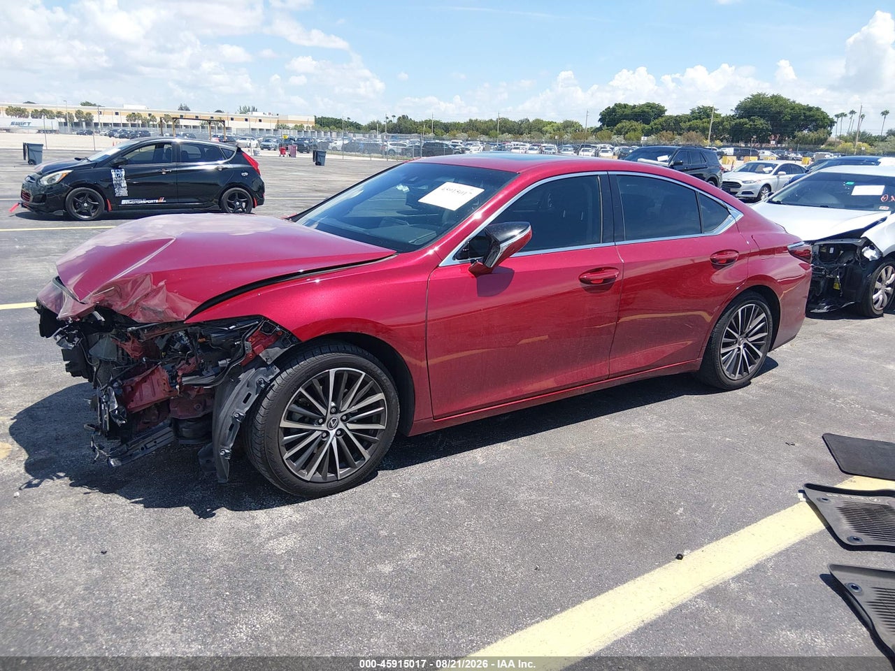 2023 LEXUS ES 350 · 2/11
