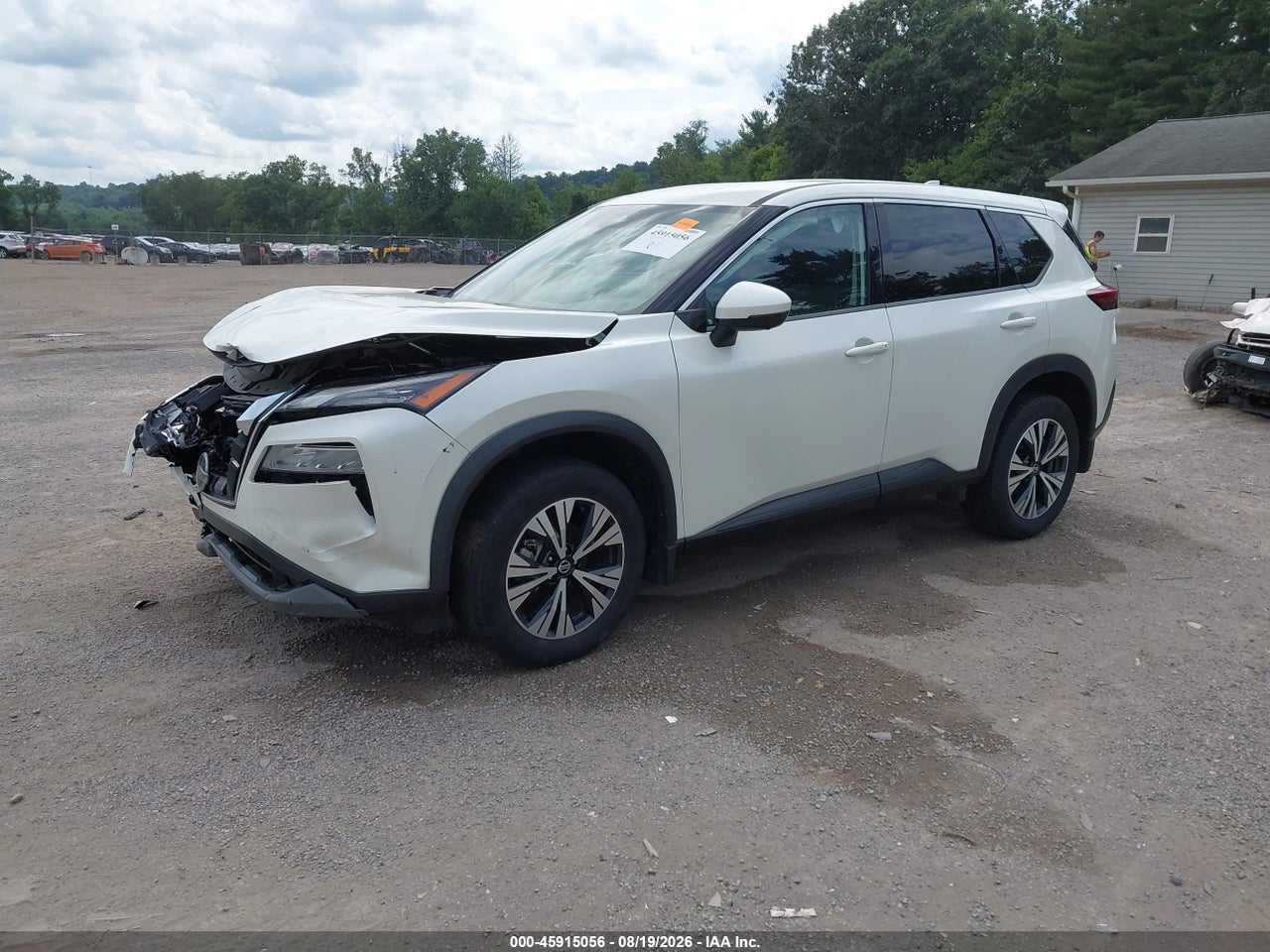 2021 NISSAN ROGUE SV INTELLIGENT AWD · 2/11