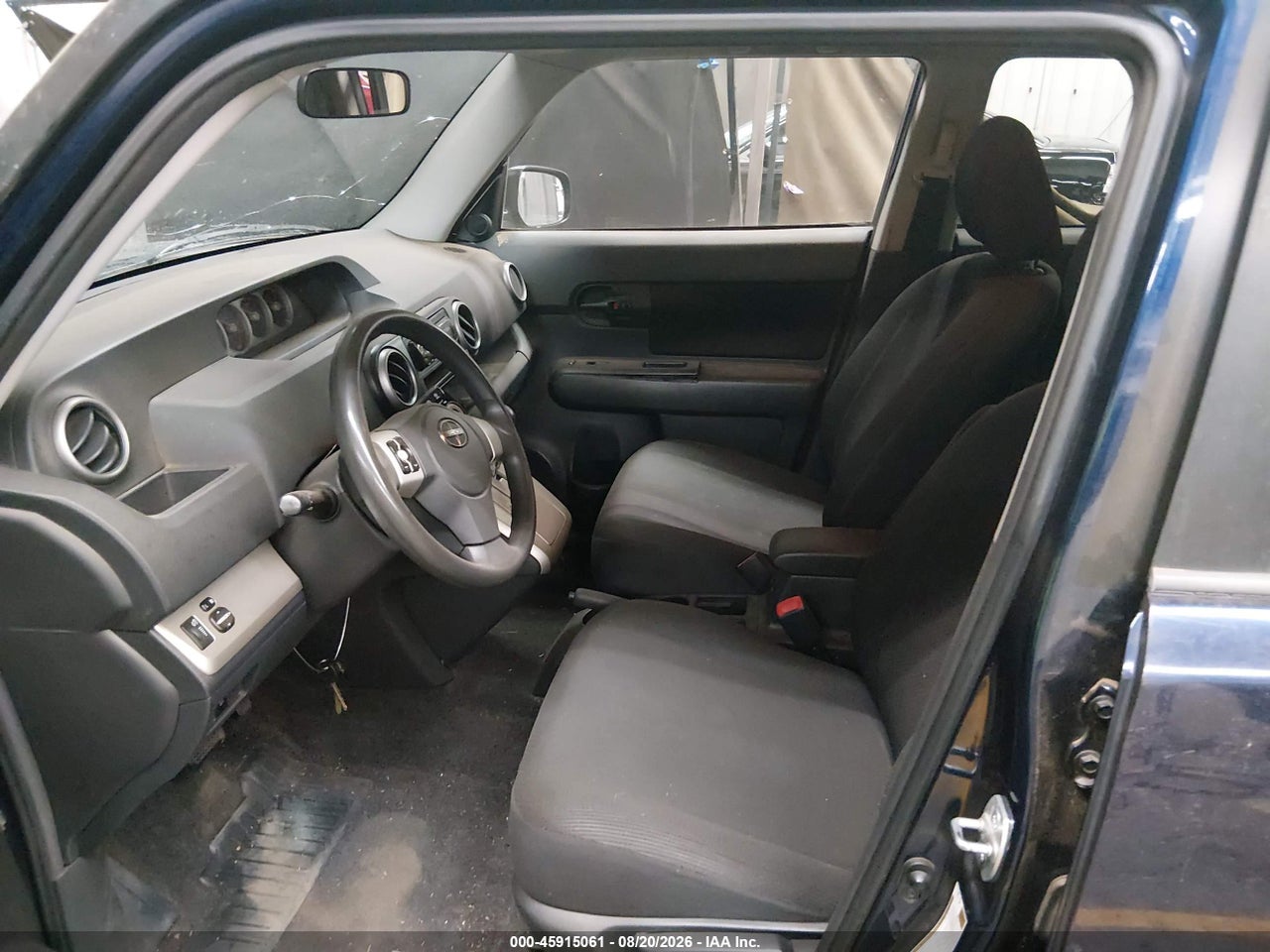 2008 TOYOTA SCION · 5/11