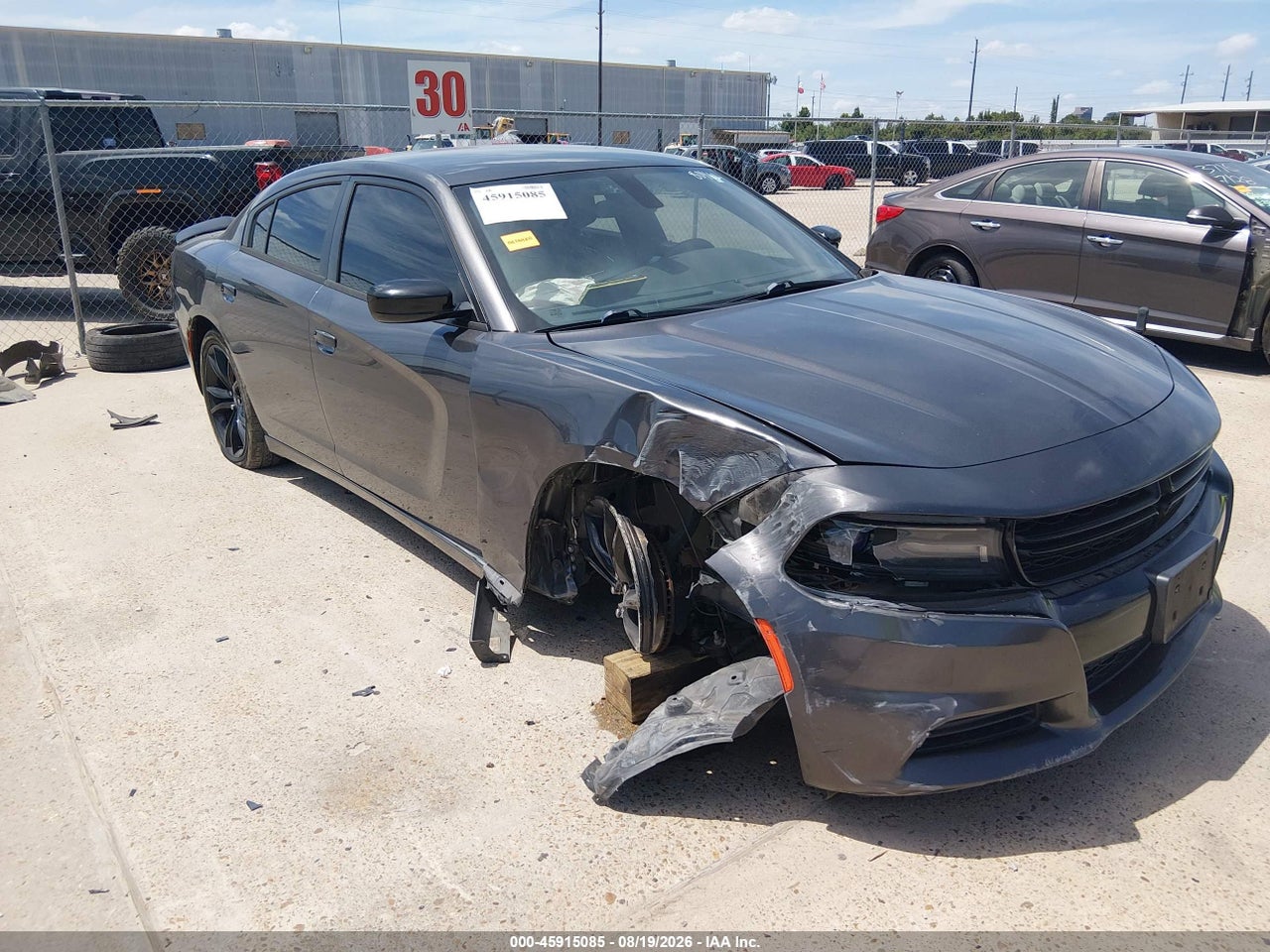 2C3CDXBG6JH****** · 2018 DODGE CHARGER SXT RWD