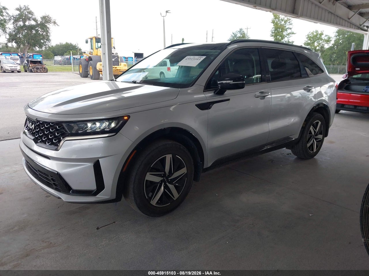 2022 KIA SORENTO S · 2/11