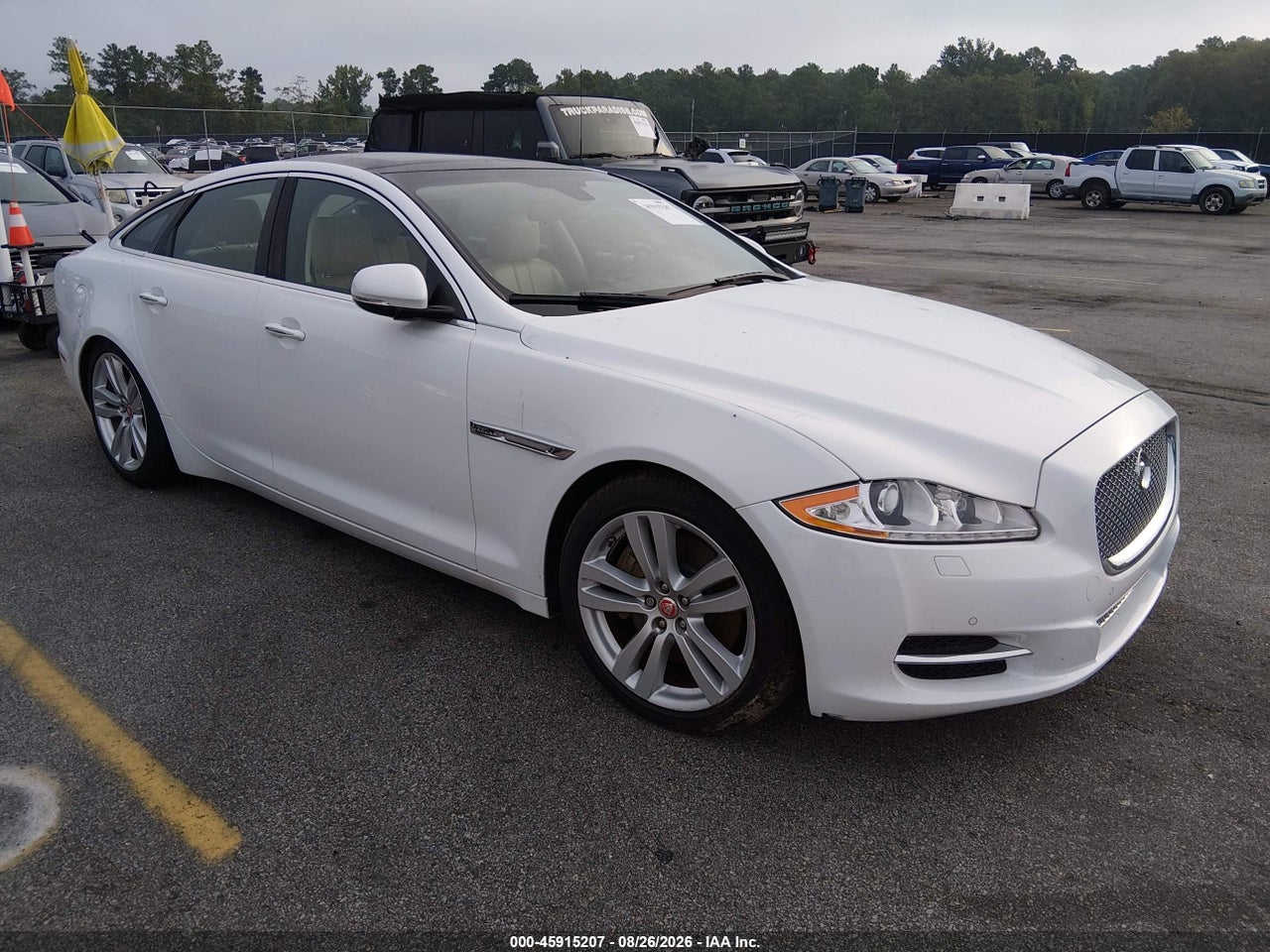 2014 JAGUAR XJ