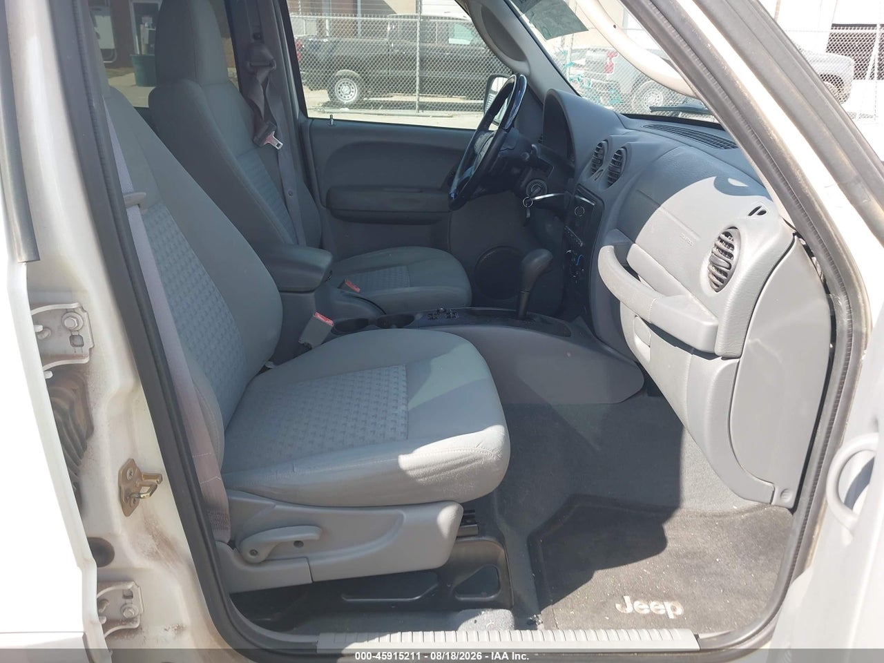 2005 JEEP LIBERTY SPORT · 5/11