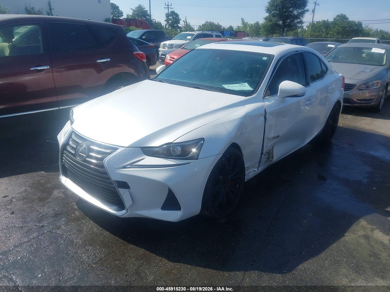 2019 LEXUS IS 300 · 2/10