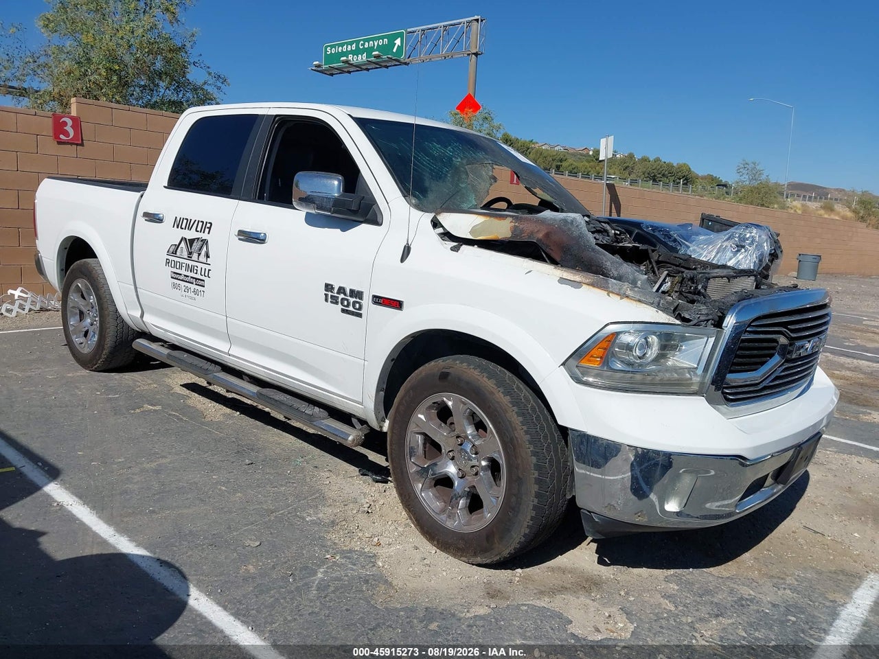 1C6RR6NM4KS****** · 2019 RAM 1500 CLASSIC LARAMIE  4X2 5'7 BOX