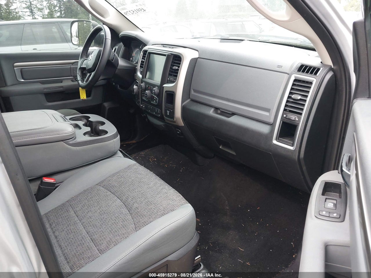 2015 RAM 1500 BIG HORN · 5/11