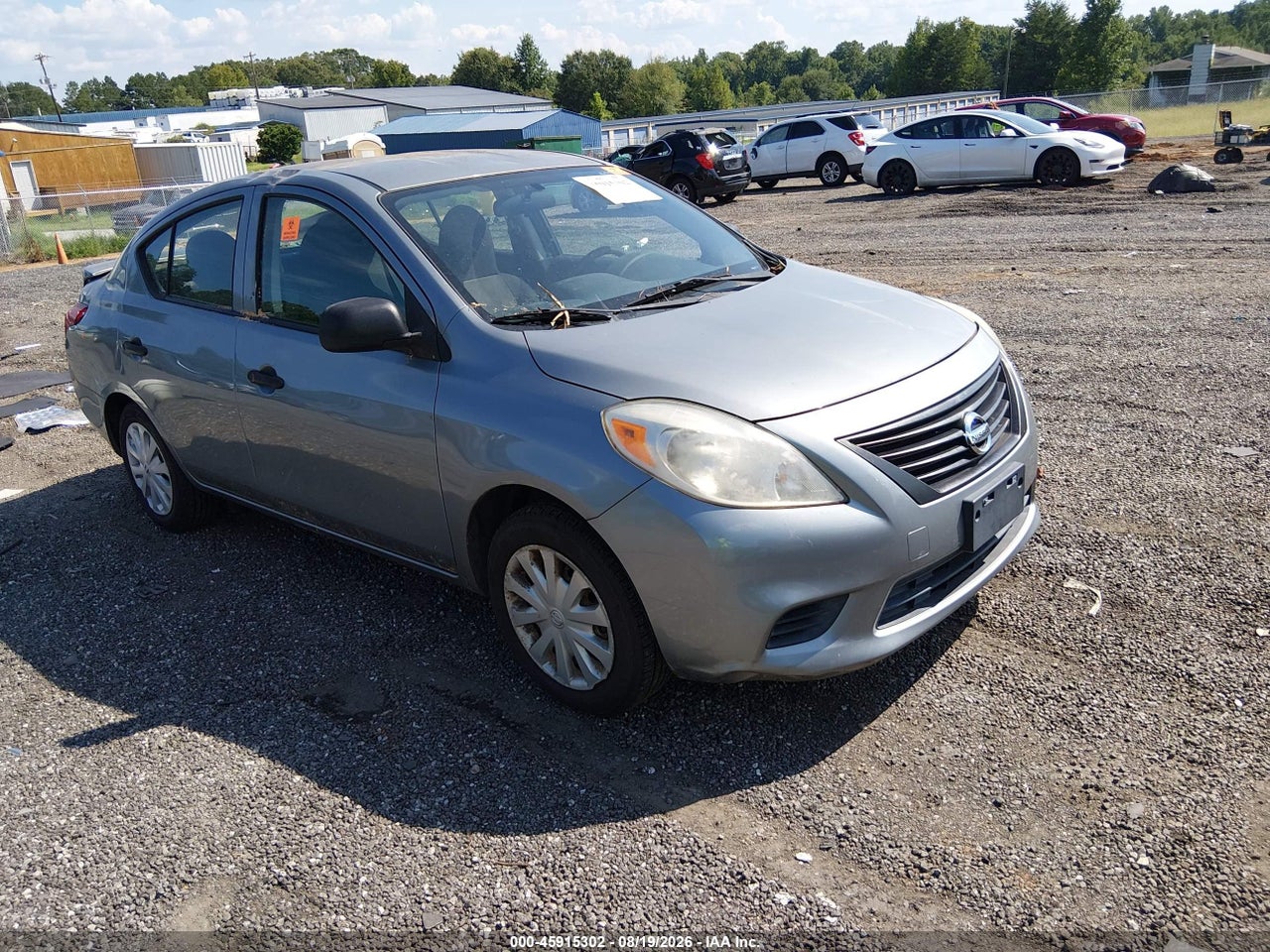 2013 NISSAN VERSA 1.6 S+