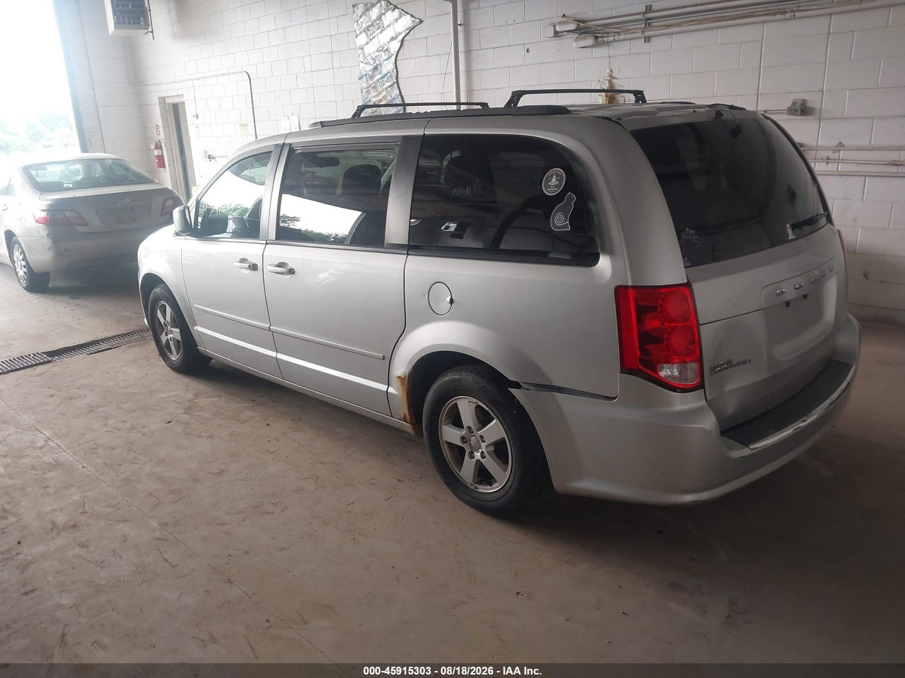 2012 DODGE GRAND CARAVAN SXT · 3/11