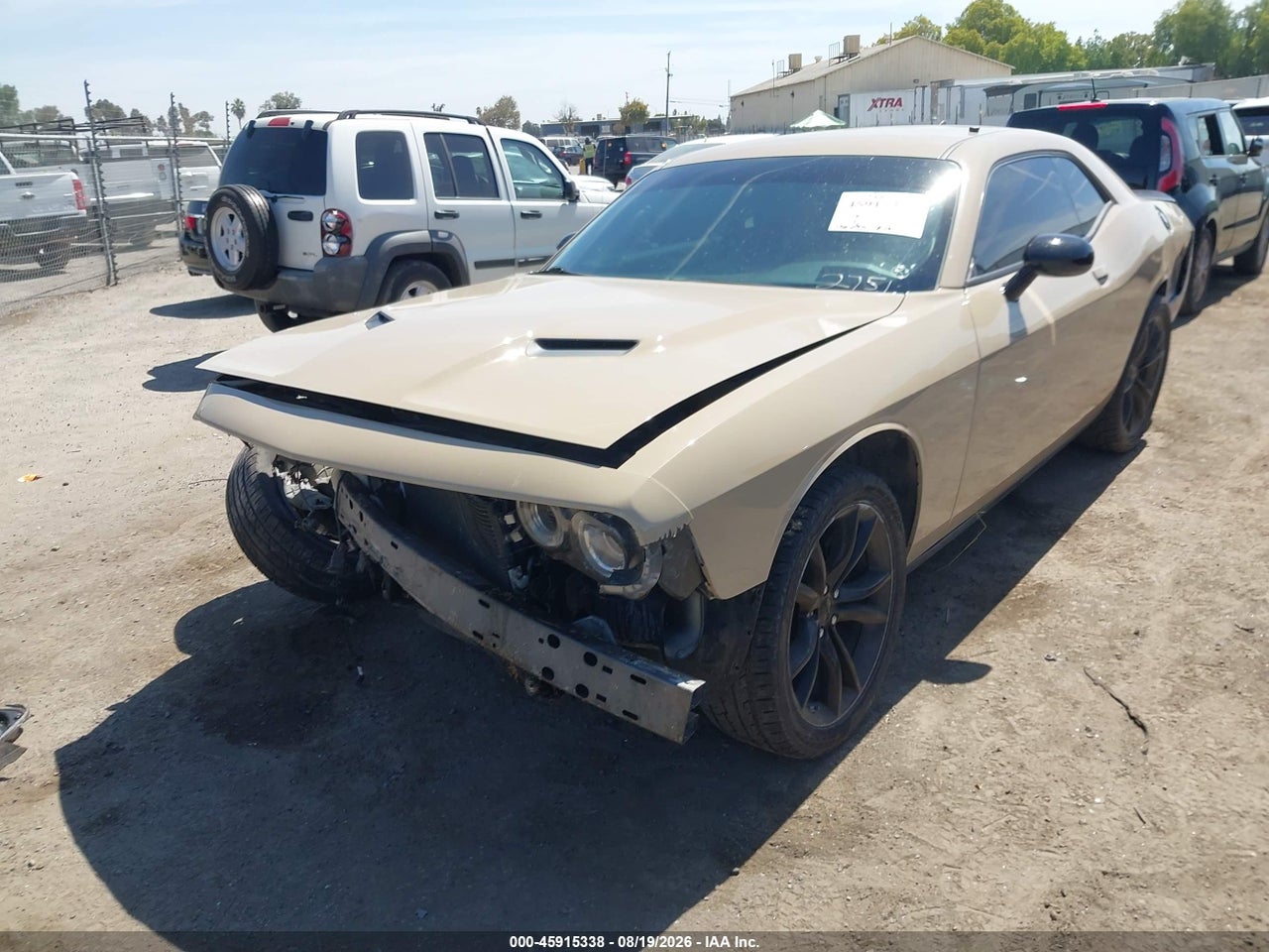 2017 DODGE CHALLENGER SXT PLUS · 2/11