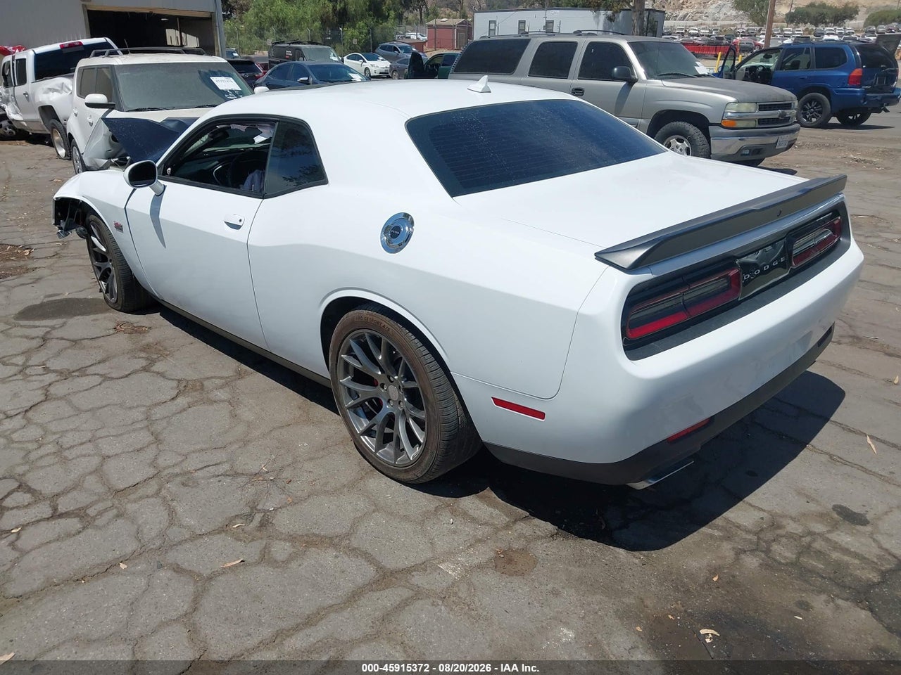 2016 DODGE CHALLENGER SRT 392 · 3/11