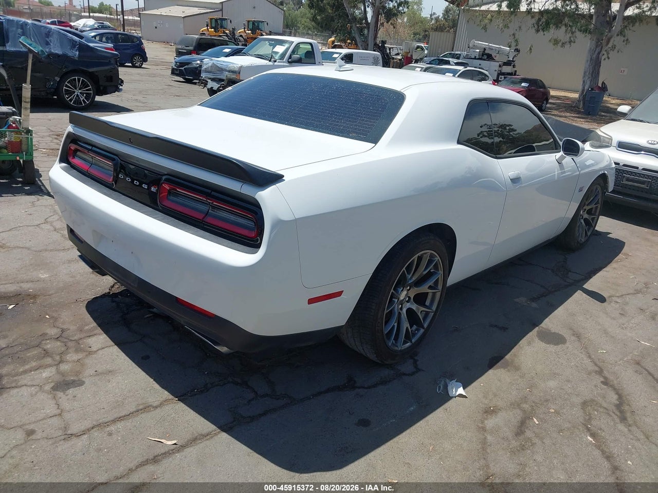 2016 DODGE CHALLENGER SRT 392 · 4/11