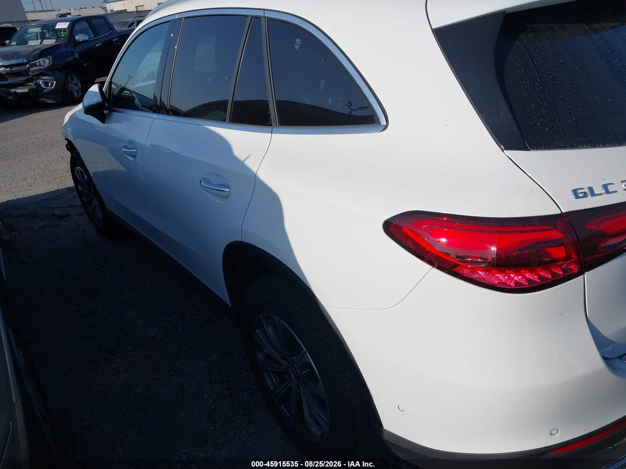2024 MERCEDES-BENZ GLC 300 SUV · 3/11