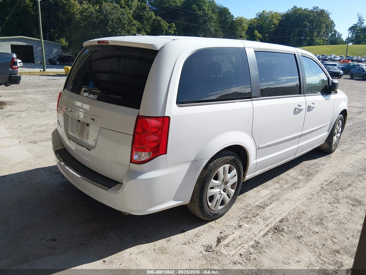 2016 DODGE GRAND CARAVAN SE · 4/11