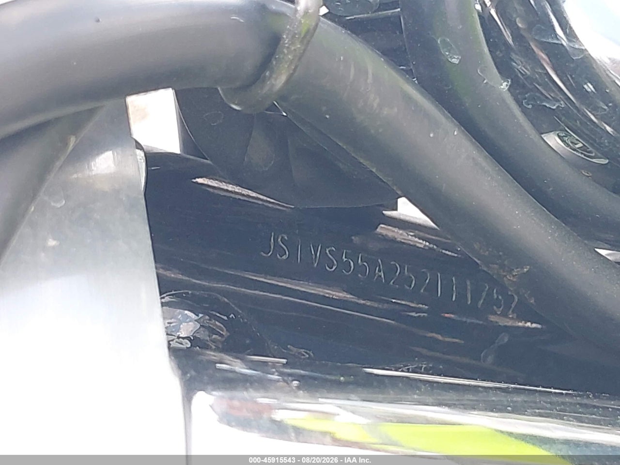 JS1VS55A252****** · 2005 SUZUKI C50   · 10/11
